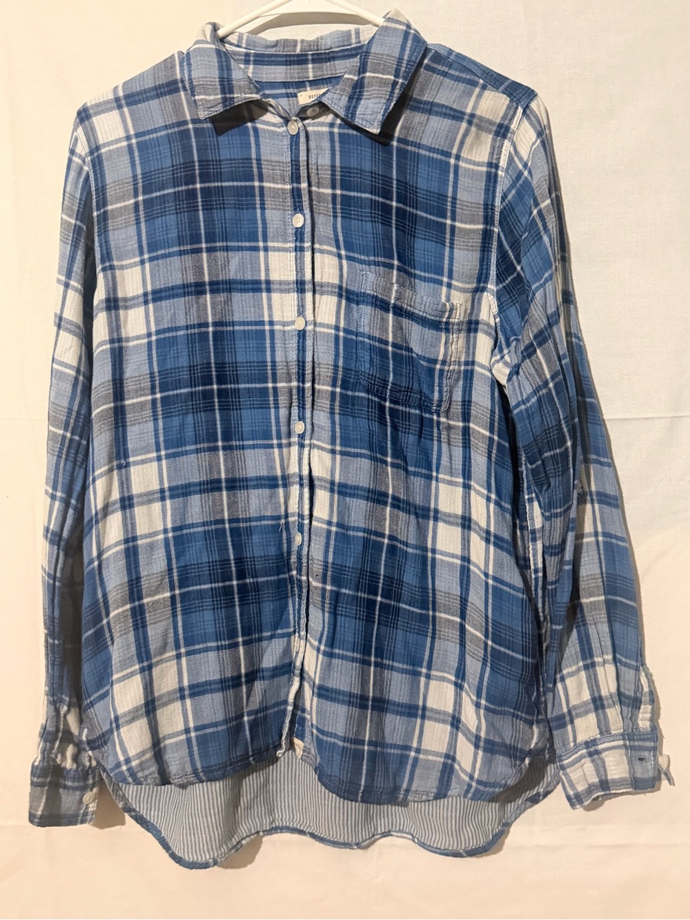 American Eagle Outfitters Blue Plaid Boyfriend Fit Button Up Shirt Size M